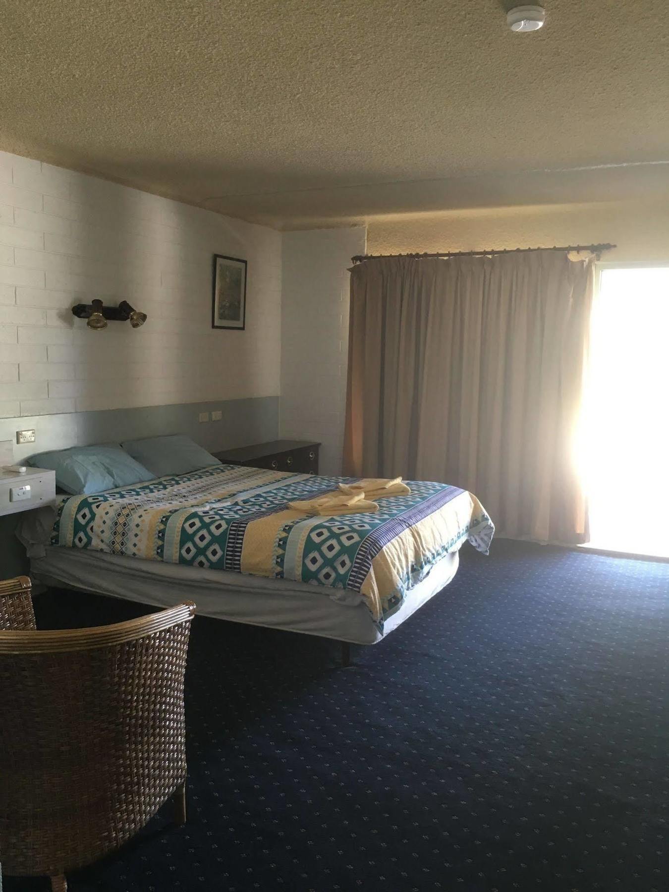 Capri Motel Балраналд Екстериор снимка